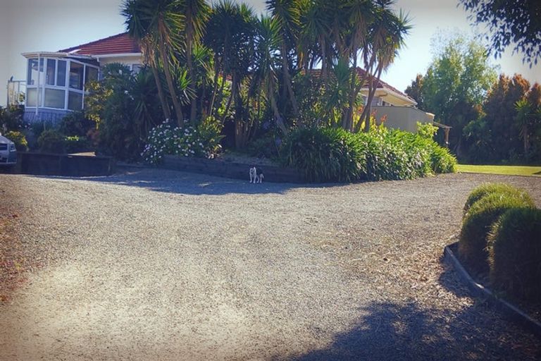 Photo of property in 156 Petley Road, Paparoa, 0571