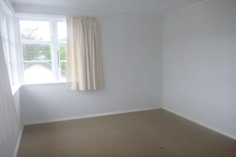 Photo of property in 12 Compton Crescent, Taita, Lower Hutt, 5011