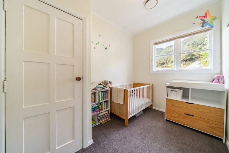 Photo of property in 15 Tyndall Street, Waiwhetu, Lower Hutt, 5010