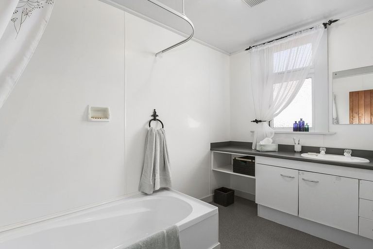 Photo of property in 12 Moreau Street, Saint Kilda, Dunedin, 9012