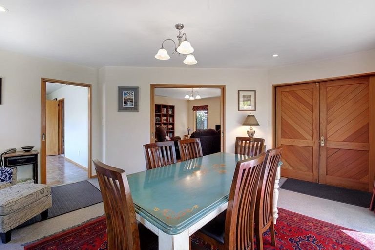 Photo of property in 72 Lowry Avenue, Redwood, Christchurch, 8051