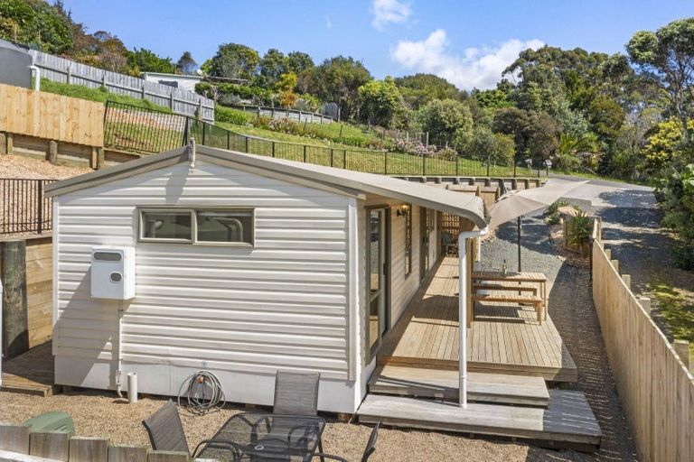 Photo of property in 9a Rakaunui Street, Raglan, 3297