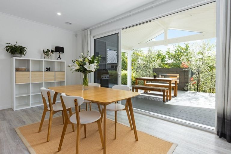 Photo of property in 7c Whakatomo Place, Havelock North, 4130