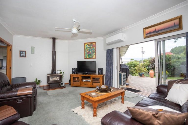Photo of property in 80 Trafalgar Street, Dannevirke, 4930