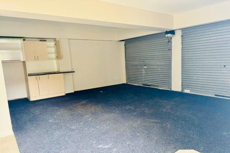 Photo of property in 28a Sandgate Avenue, Botany Downs, Auckland, 2010