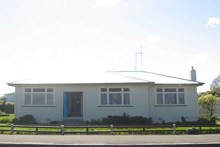 Photo of property in 31 Station Road, Marton, 4710