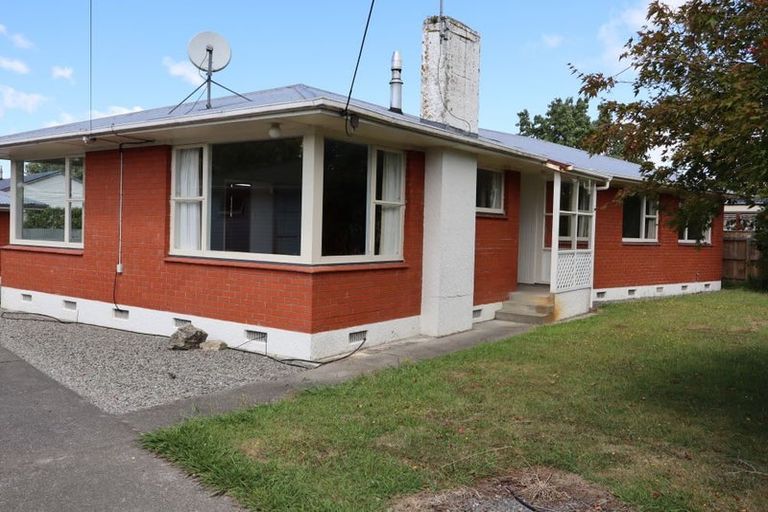 Photo of property in 3 Massey Street, Greytown, 5712