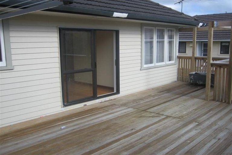 Photo of property in 10 Albert Pryor Avenue, Henderson, Auckland, 0612