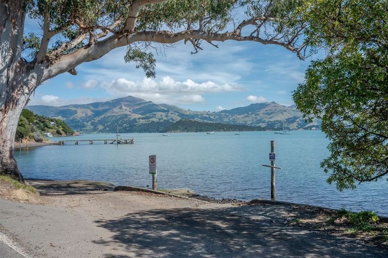 Photo of property in 18 Quail Crescent, Takamatua, 7581