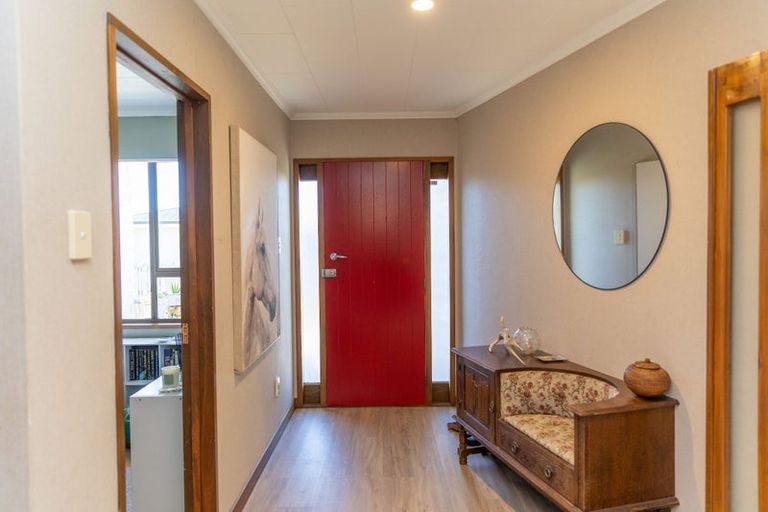 Photo of property in 57 Brydone Street, Edendale, 9825