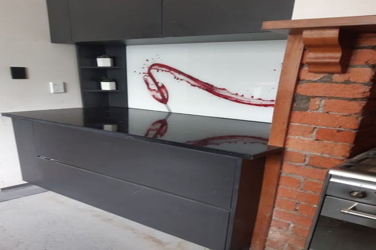 Photo of property in 112 Aro Street, Aro Valley, Wellington, 6021