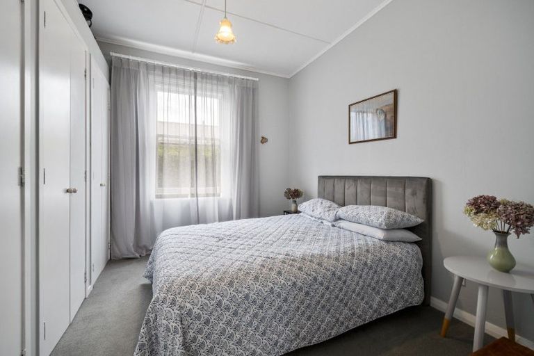 Photo of property in 89 Bridge Street, Bulls, 4818