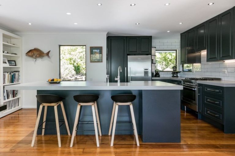 Photo of property in 47 Lane Road, Havelock North, 4130