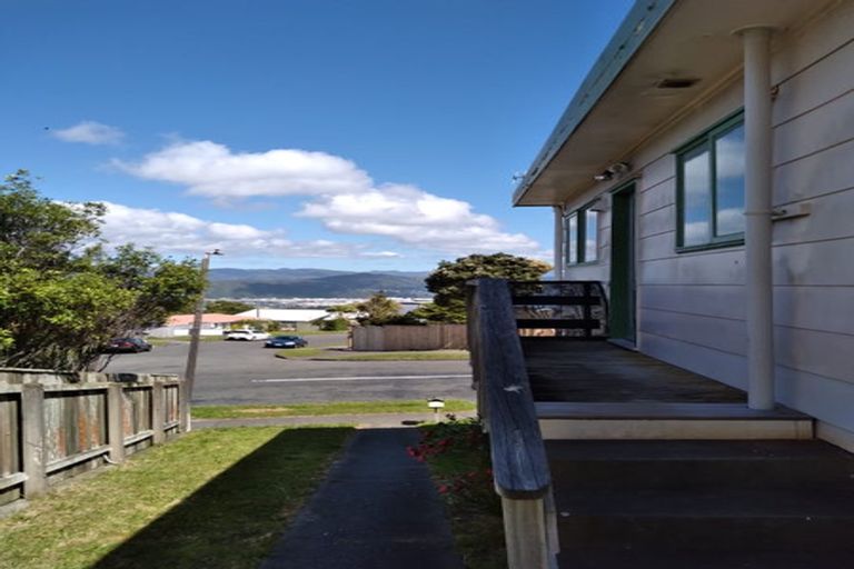 Photo of property in 20a Acacia Avenue, Maungaraki, Lower Hutt, 5010