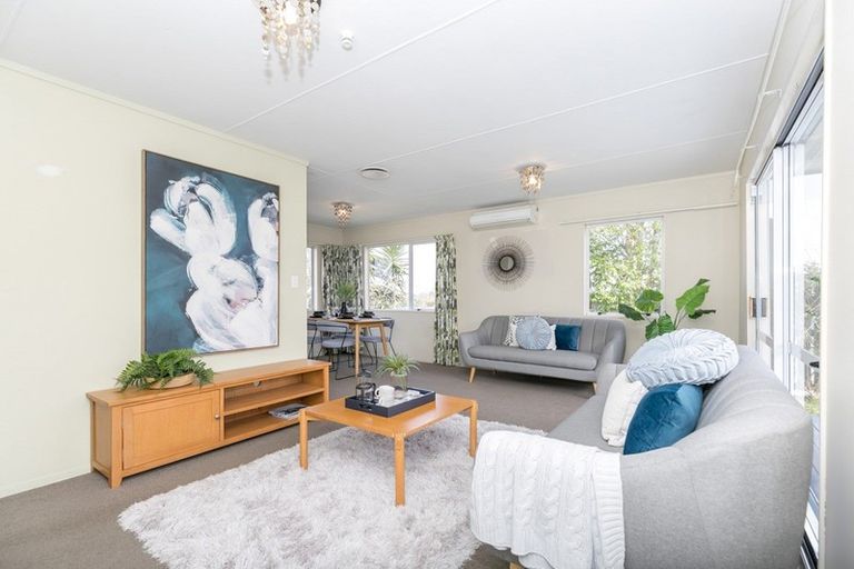 Photo of property in 27b Huia Avenue, Forest Lake, Hamilton, 3200