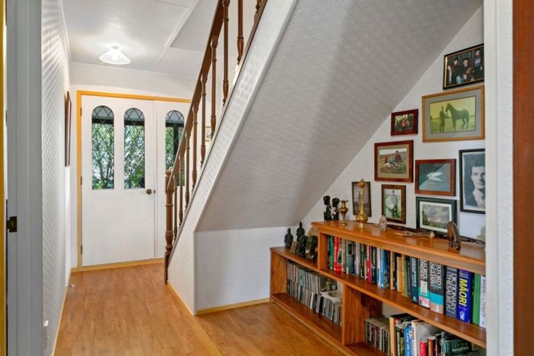 Photo of property in 23 Tobin Place, Richmond Heights, Taupo, 3330