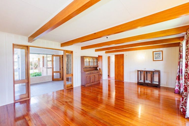 Photo of property in 15 College Street, Awapuni, Palmerston North, 4412