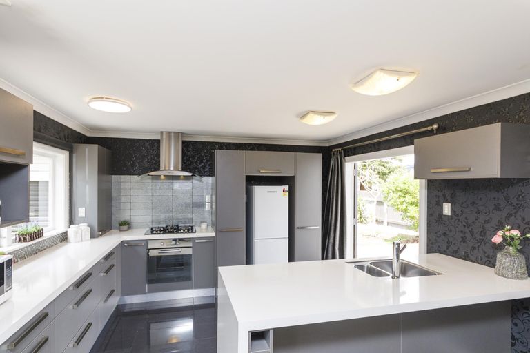 Photo of property in 308 Ferguson Street, Palmerston North, 4410