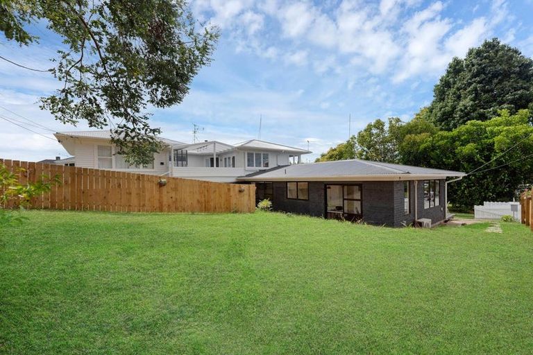 Photo of property in 1/10 Mildmay Road, Henderson, Auckland, 0610