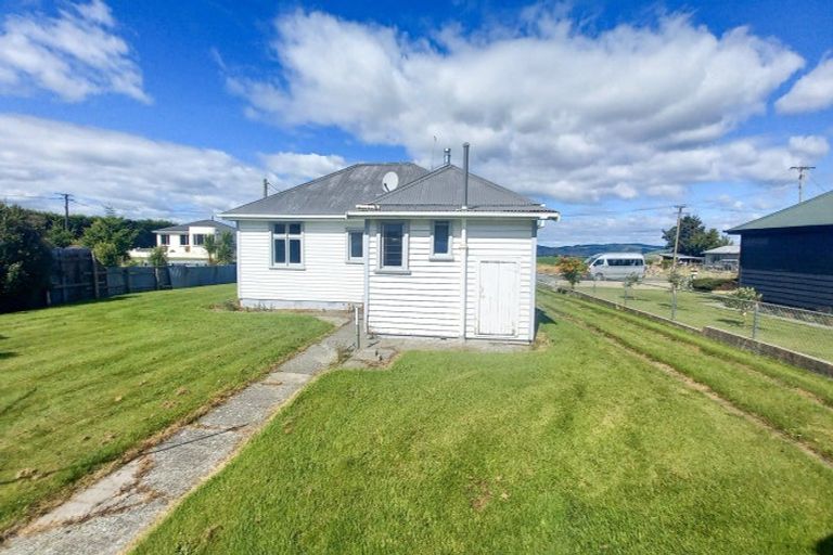 Photo of property in 6 Kirkland Street, Ohai, 9635