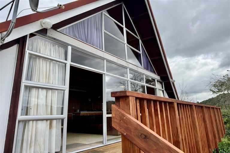 Photo of property in 176 State Highway 30, Lake Rotoma, Rotorua, 3074