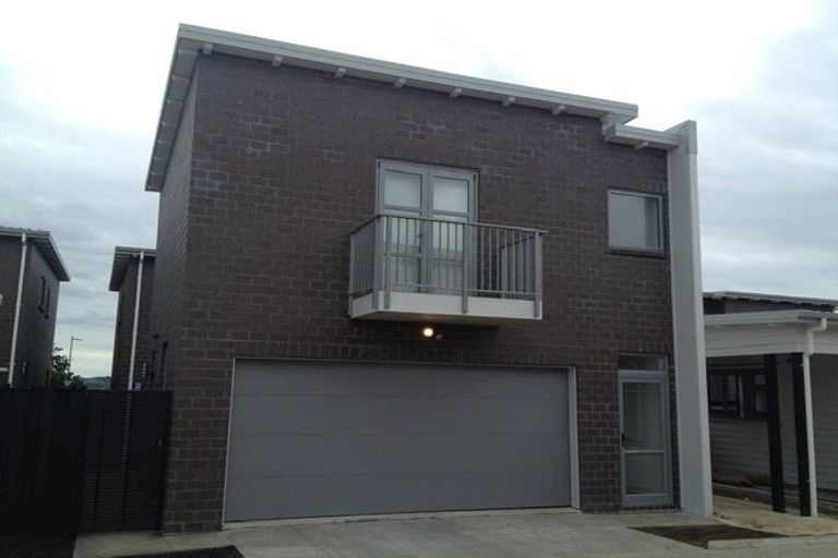 Photo of property in 89 Buckley Avenue, Hobsonville, Auckland, 0616