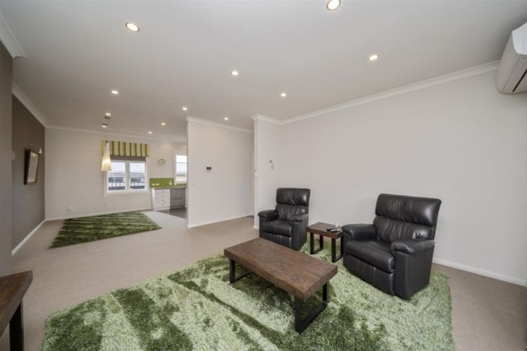 Photo of property in 30 Puriri Street, Hawera, 4610