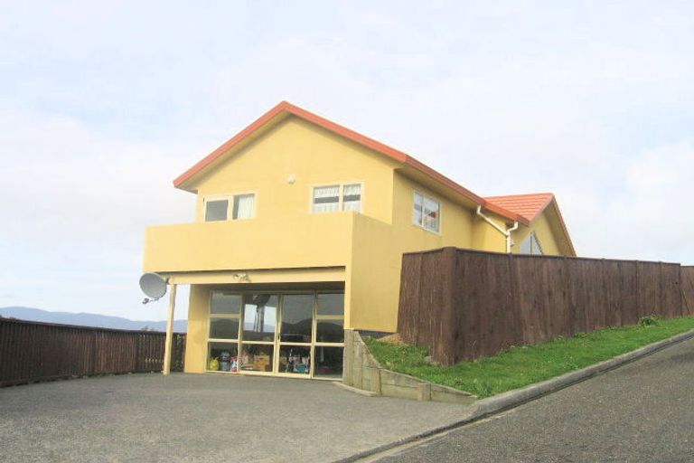 Photo of property in 3 Jasmine Grove, Maungaraki, Lower Hutt, 5010