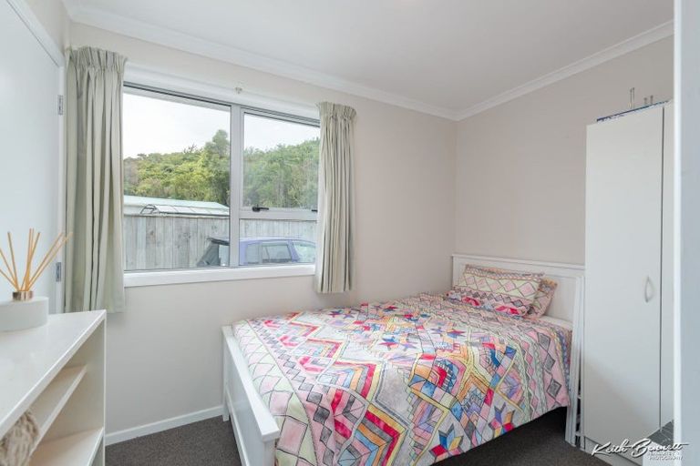 Photo of property in 182 Major Drive, Kelson, Lower Hutt, 5010