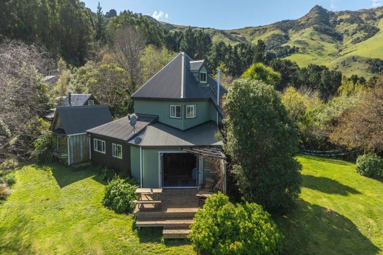Photo of property in 196a Okains Bay Road, Robinsons Bay, Akaroa, 7581