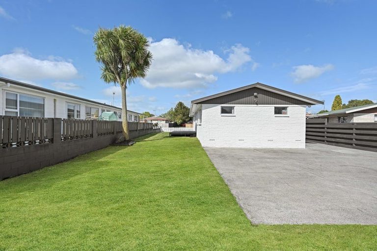 Photo of property in 5 Leslie Place, Deanwell, Hamilton, 3206