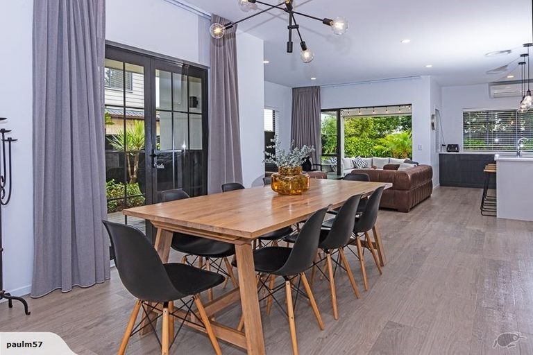 Photo of property in 19 Pine Harbour Parade, Beachlands, Auckland, 2018