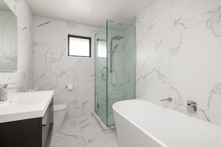 Photo of property in 6 Greenvale Place, Welcome Bay, Tauranga, 3112