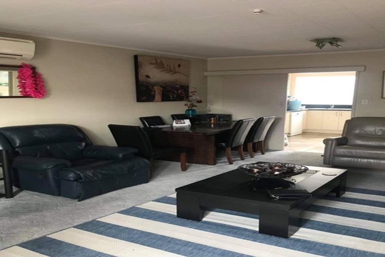 Photo of property in 1/1 Forward Street, Greenmeadows, Napier, 4112