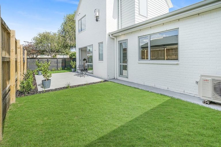 Photo of property in 2/15 Glen Lynne Avenue, Queenwood, Hamilton, 3210