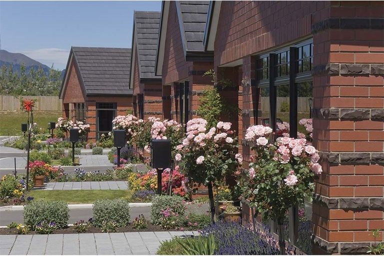 Photo of property in 215/5 Corbett Crescent, Aidanfield, Christchurch, 8025