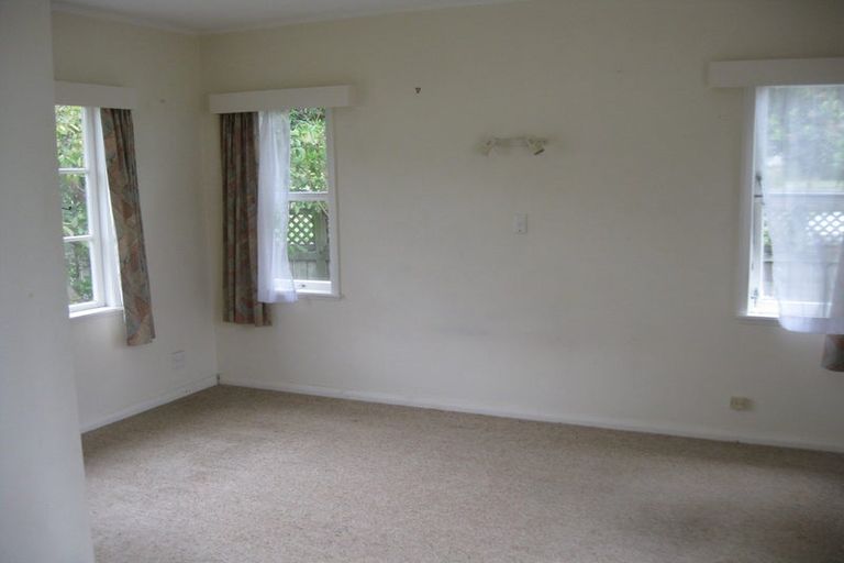 Photo of property in 1 Riverside Drive, Waiwhetu, Lower Hutt, 5010
