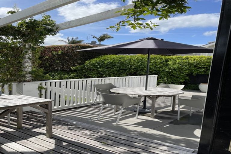 Photo of property in 11 Glen Road, Barrytown, Greymouth, 7873