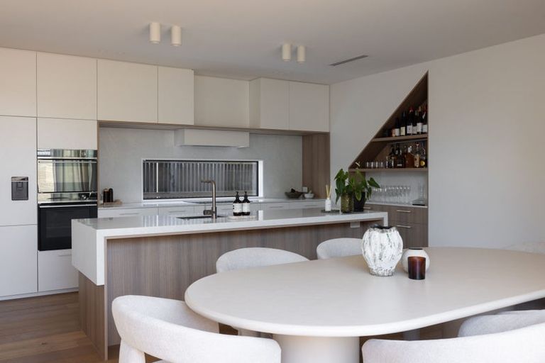 Photo of property in 49 Onslow Street, St Albans, Christchurch, 8014