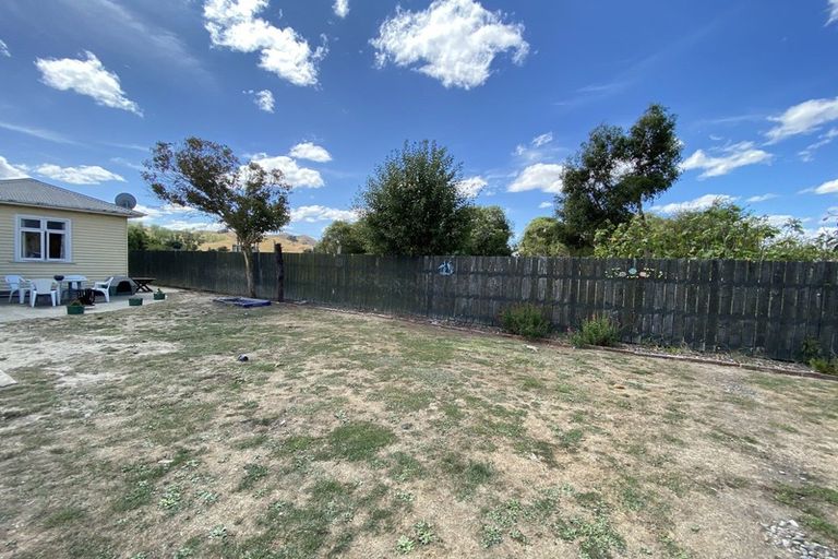 Photo of property in 11 Makohine Lane, Ohingaiti, Kimbolton, 4785