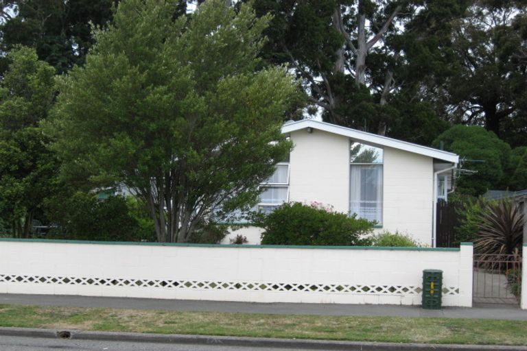 Photo of property in 30 Kawau Crescent, Bromley, Christchurch, 8062
