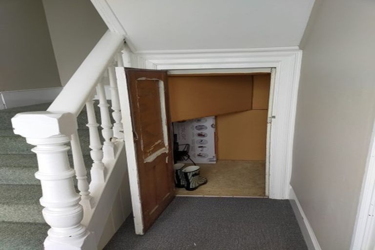 Photo of property in 28 Owen Street, Newtown, Wellington, 6021