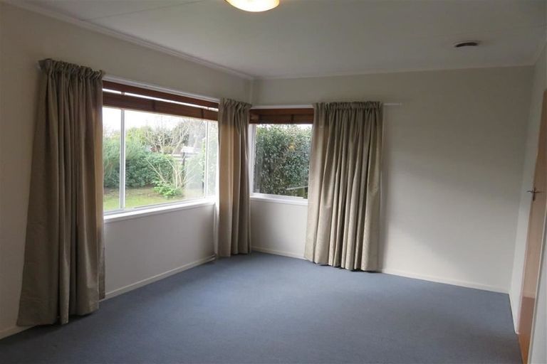 Photo of property in 26 Bale Place, Havelock North, 4130