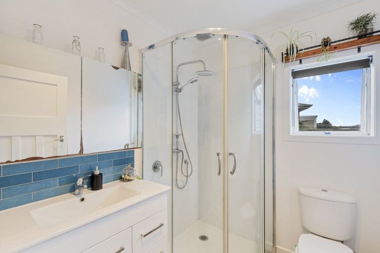 Photo of property in 56 Maire Street, Inglewood, 4330