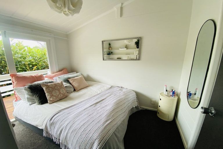 Photo of property in 32 Evans Pass Road, Sumner, Christchurch, 8081