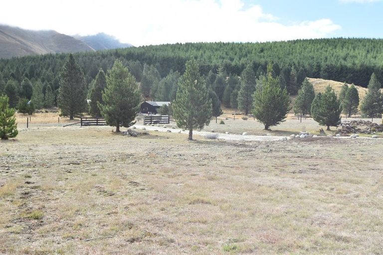 Photo of property in 64 Flanagan Lane, Ben Ohau, Twizel, 7999