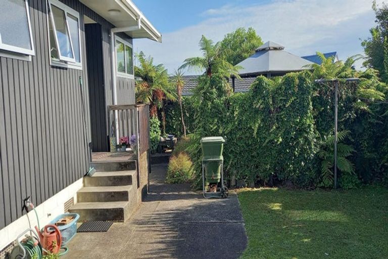 Photo of property in 14 Amun Place, Pomare, Rotorua, 3015