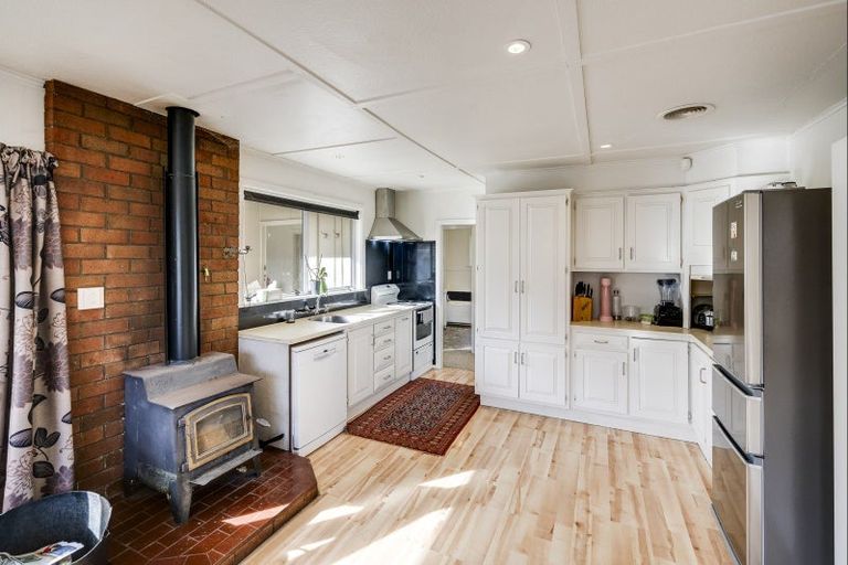 Photo of property in 43 Crosses Road, Havelock North, Hastings, 4172