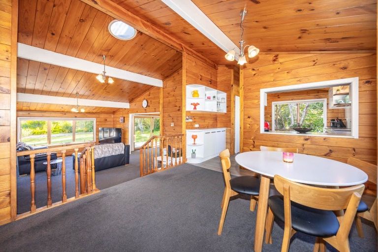 Photo of property in 335 Beechey Street, Pirongia, 3802