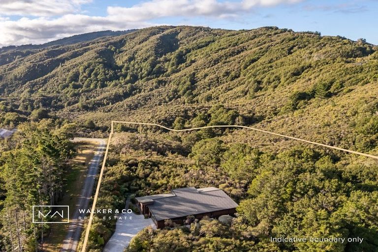Photo of property in 34b Kenneth Gillies Way, Birchville, Upper Hutt, 5372